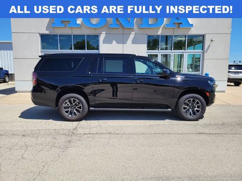 Used 2023 Chevrolet Suburban Z71 AWD/4WD image 4