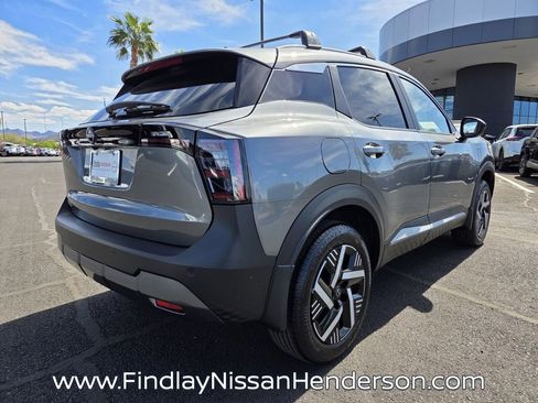 New 2026 Nissan Kicks SV w/ Charging Package FWD image 5