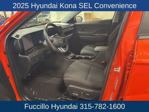 Certified 2025 Hyundai Kona SEL image 8