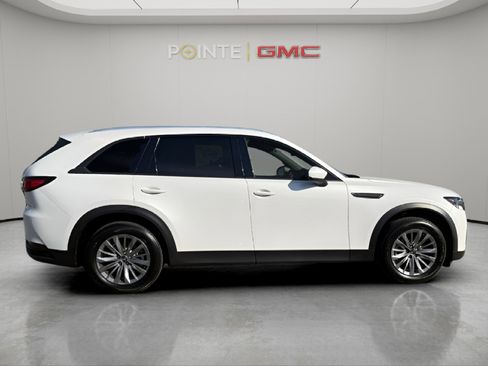 Used 2024 MAZDA CX-90 3.3 Turbo w/ Preferred Plus AWD/4WD image 9