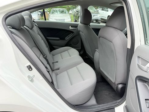 Used 2017 Kia Forte LX FWD image 16