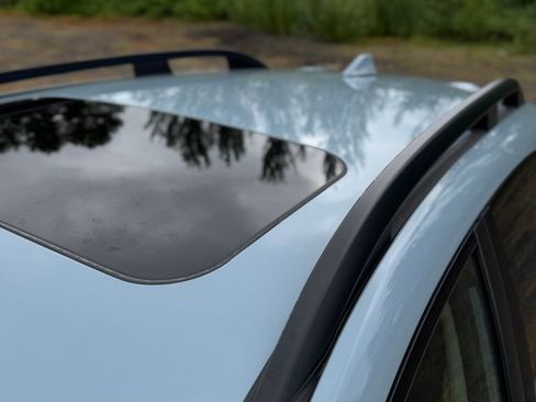 Used 2019 Subaru Crosstrek 2.0i Limited w/ Moonroof Package w/Navigation AWD/4WD image 43
