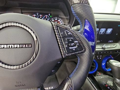 Used 2016 Chevrolet Camaro SS RWD image 30