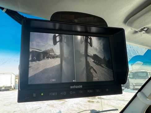 Used 2021 Ford E-350 and Econoline 350 Super Duty w/ Power Windows & Locks Group image 21