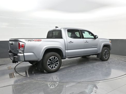 Certified 2021 Toyota Tacoma TRD Sport w/ TRD Premium Sport Package AWD/4WD image 6