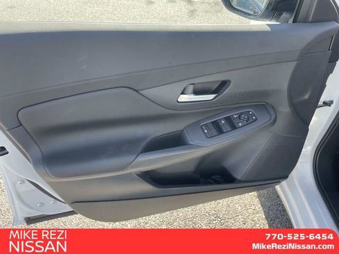 New 2026 Nissan Sentra SV w/ SV Convenience Package FWD image 11