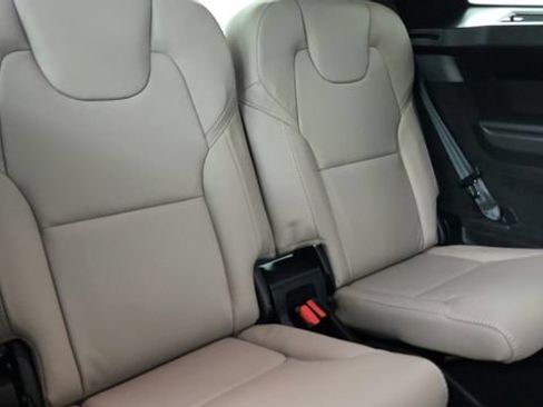 Certified 2026 Volvo XC90 B6 Ultra w/ Protection Package AWD/4WD image 35