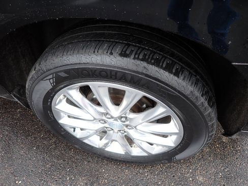 Used 2018 Buick Enclave Essence w/ Experience Buick Package AWD/4WD image 14