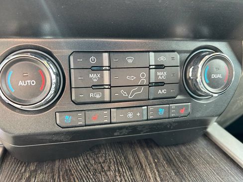 Used 2020 Ford F350 Lariat w/ Lariat Ultimate Package AWD/4WD image 30
