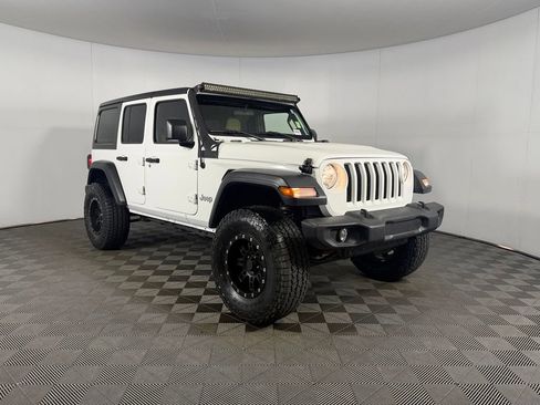 Used 2018 Jeep Wrangler Unlimited Sport AWD/4WD image 5