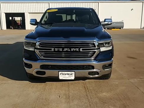 Used 2021 RAM 1500 Laramie AWD/4WD image 3