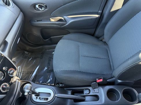 Used 2015 Nissan Versa Note SV image 19