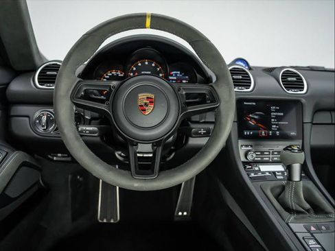Used 2024 Porsche 718 Cayman GT4 RS RWD image 19