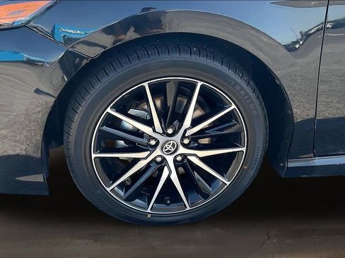 Used 2024 Toyota Camry SE FWD image 33