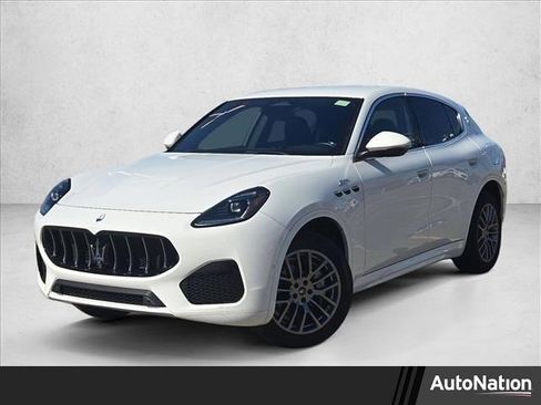 Used 2024 Maserati Grecale GT image 1