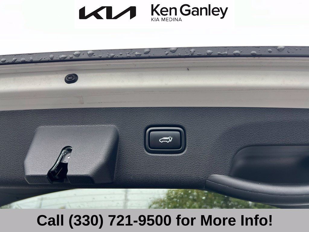 Certified 2026 Kia Sportage EX FWD image 52