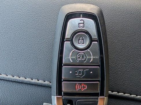 New 2026 Ford Expedition Max Platinum w/ Stealth Appearance Package image 31