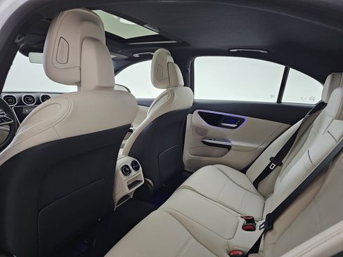 Certified 2024 Mercedes-Benz C 300 4MATIC Sedan image 22