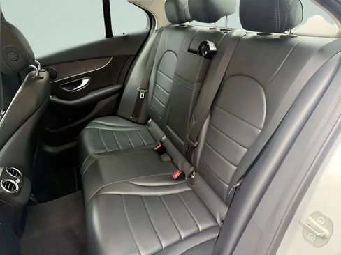 Used 2016 Mercedes-Benz C 300 4MATIC Sedan image 14