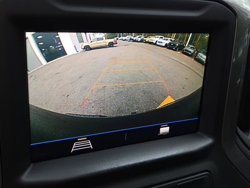 New 2026 Chevrolet Suburban Z71 w/ Z71 Off-Road Package image 23