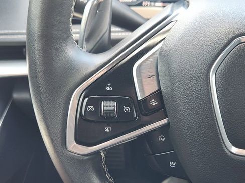 Used 2024 Chevrolet Corvette Stingray Convertible w/ Z51 Performance Package image 39