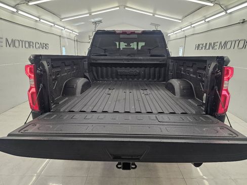 Used 2023 Chevrolet Silverado 3500 High Country w/ Z71 Off-Road Package AWD/4WD image 7