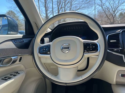 Certified 2024 Volvo XC90 B6 Plus w/ Protection Package Premier AWD/4WD image 25