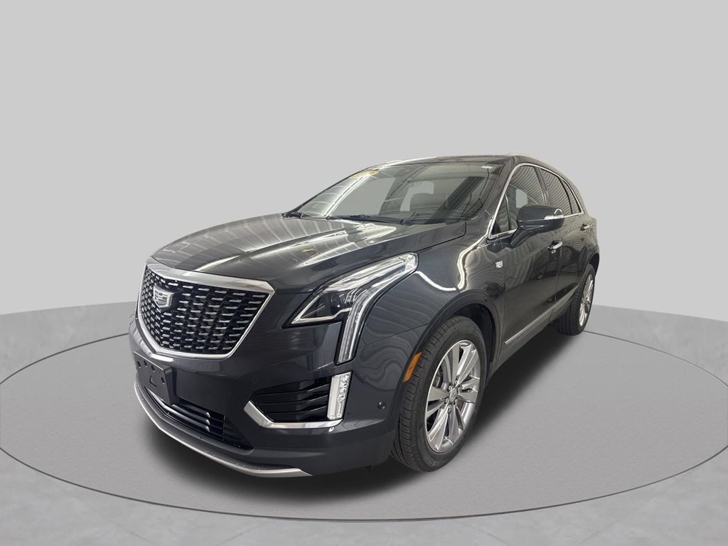 Certified 2023 Cadillac XT5 Premium Luxury w/ Technology Package AWD/4WD image 4