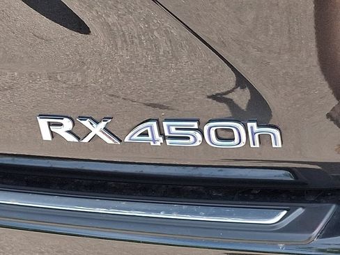 Used 2022 Lexus RX 450h AWD w/ Luxury Package image 33