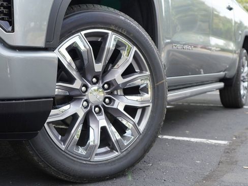 New 2026 GMC Sierra 1500 Denali image 3