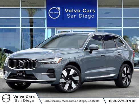 Certified 2023 Volvo XC60 T8 Plus AWD/4WD image 1