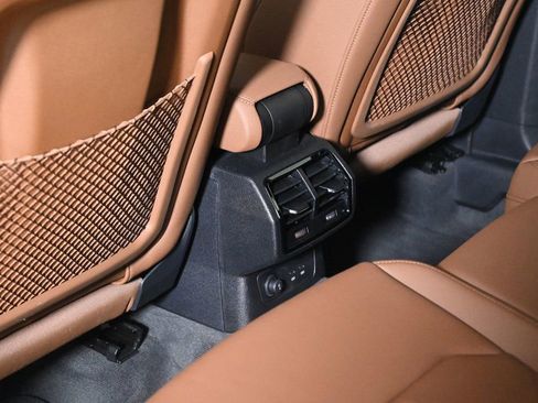 Used 2025 Audi Q3 2.0T Premium w/ Convenience Package image 18