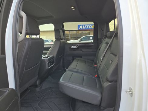 Used 2024 Chevrolet Silverado 3500 LTZ w/ LTZ Plus Package AWD/4WD image 18