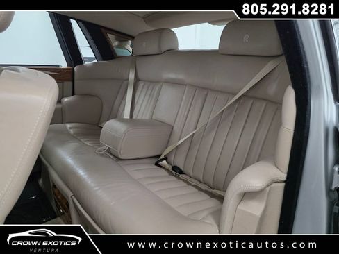 Used 2006 Rolls-Royce Phantom Sedan RWD image 22