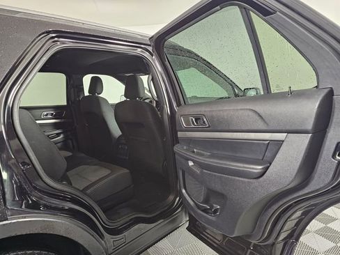 Used 2019 Ford Explorer XLT w/ Equipment Group 201A image 15