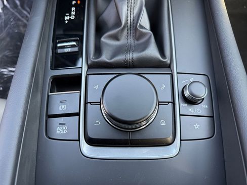 New 2026 MAZDA MAZDA3 2.5 S Sedan w/ Preferred Pkg image 19