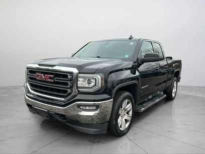 Used 2017 GMC Sierra 1500 SLE w/ SLE Value Package