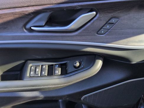 New 2026 Jeep Grand Cherokee Limited AWD/4WD image 16