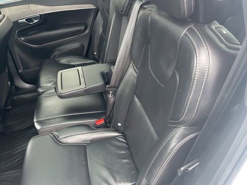Used 2022 Volvo XC90 T6 Inscription w/ Lounge Package image 10
