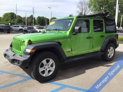 Used 2018 Jeep Wrangler Unlimited Sport S AWD/4WD image 13
