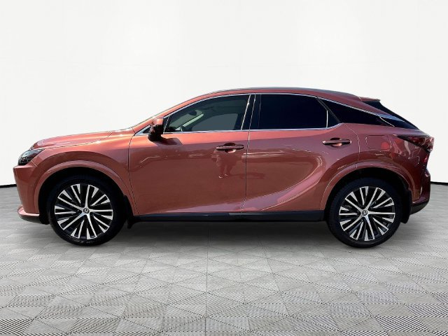 Used 2023 Lexus RX 350 Premium Plus w/ Cold Area Package FWD image 4