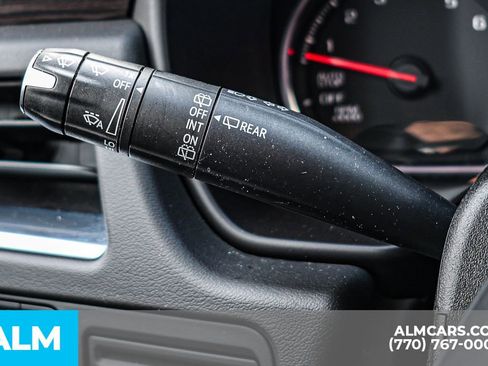 Used 2024 Chevrolet Tahoe LS AWD/4WD image 32