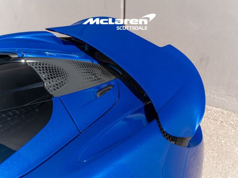 Used 2024 McLaren 750S Spider RWD image 22