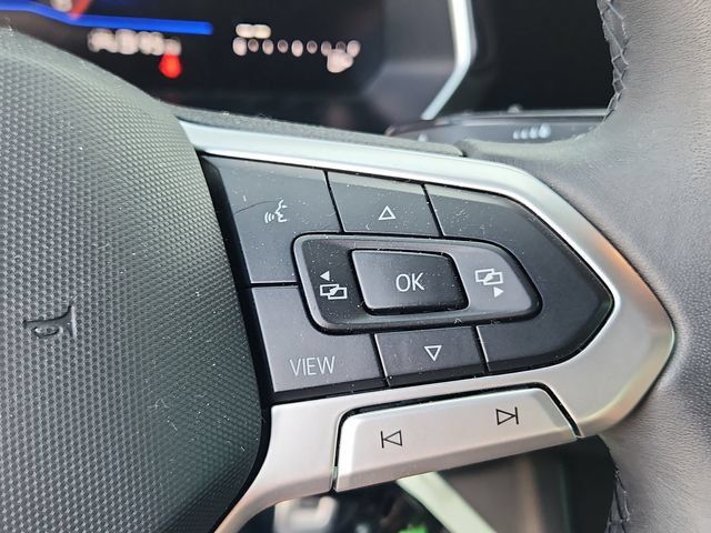 Used 2024 Volkswagen Jetta Sport FWD image 17