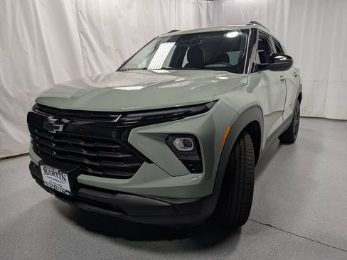New 2026 Chevrolet TrailBlazer LT w/ Convenience Package AWD/4WD image 8
