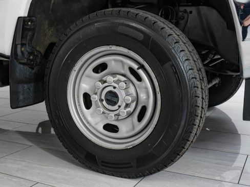 Used 2017 Ford F350 XL image 40