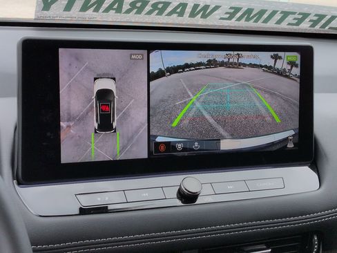 New 2026 Nissan Rogue Platinum image 24