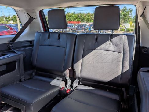 Used 2023 Toyota 4Runner SR5 Premium w/ Moonroof Package RWD image 32