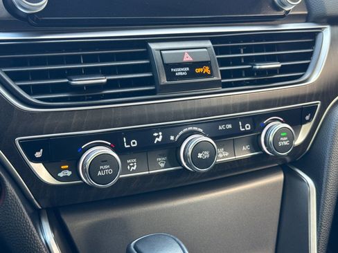 Used 2018 Honda Accord EX-L image 22