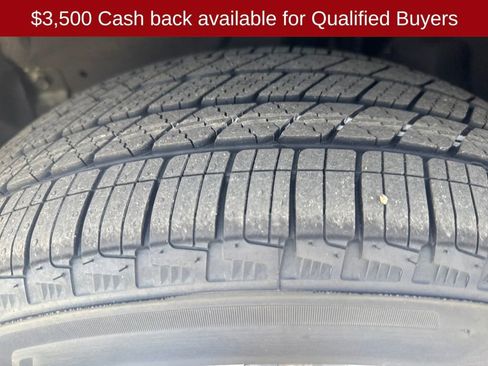 New 2026 Nissan Pathfinder Platinum image 30